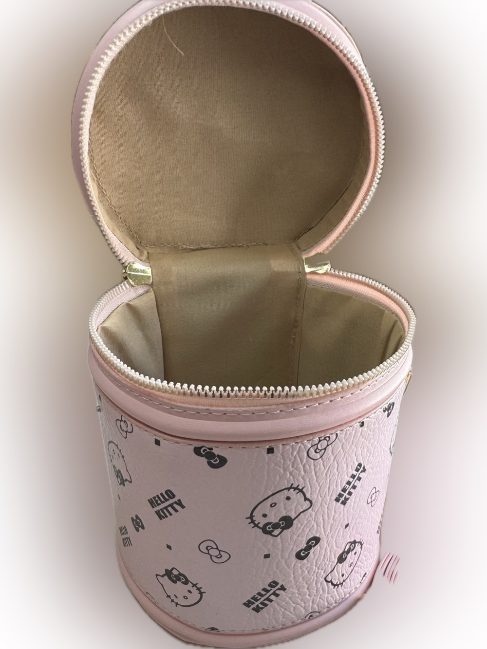 Hello Kitty Light Cylinder Tube Crossbody Case with Monogram Motif - Picture 2 of 6